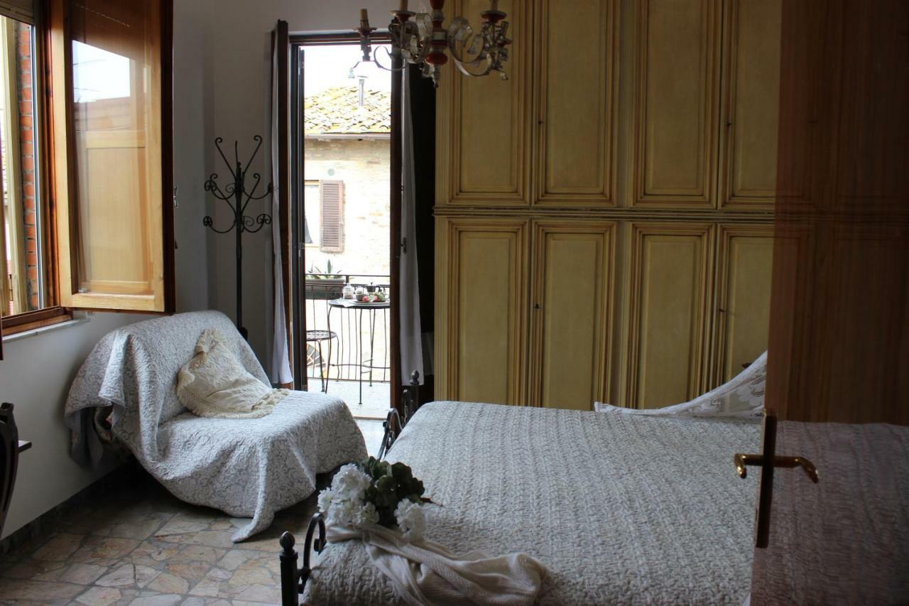 Guest House Edera San Gimignano Eksteriør billede