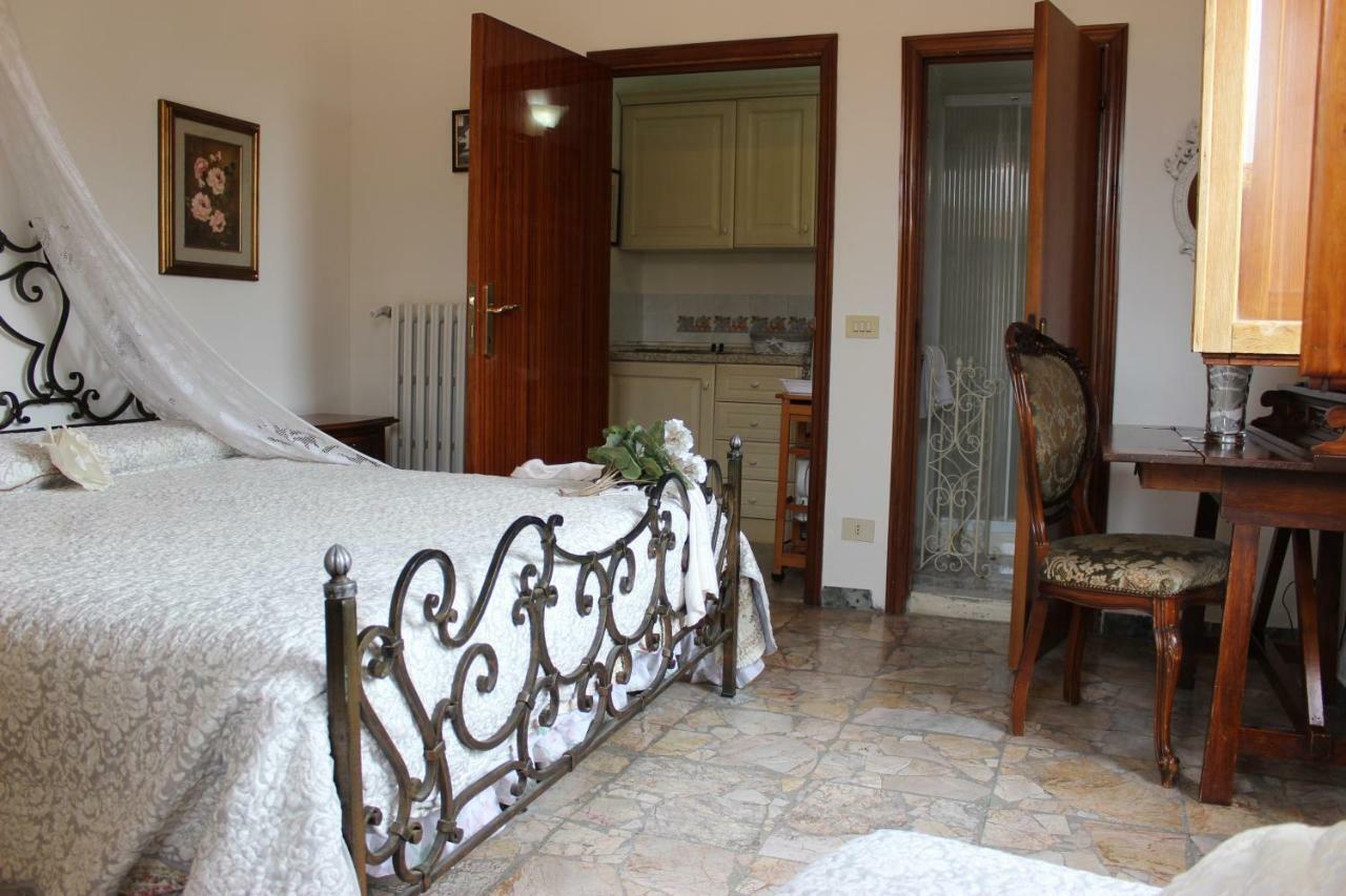 Guest House Edera San Gimignano Eksteriør billede